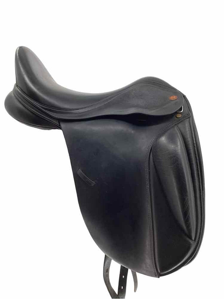 17.5" Kent Masters wool flock used dressage saddle B