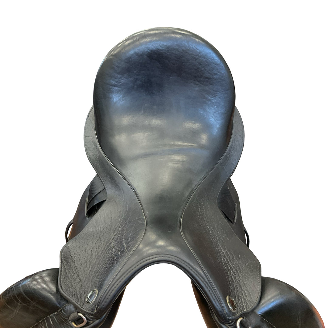 18.5" Veritas Eximo Wide Used Dressage Saddle