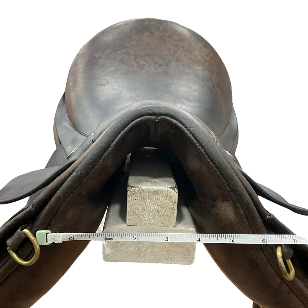 17" Windsor Elite Med/Wide Used Dressage Saddle - H