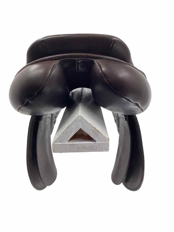 17.5" County stabilizer used close contact saddle