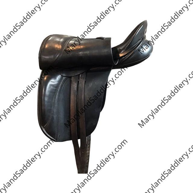 18" Centaur Medium Tree Used Dressage Saddle - C