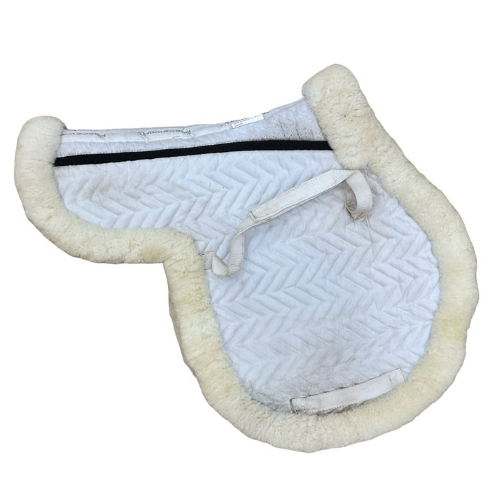 Fleeceworks Fitted Saddle Pad White Used