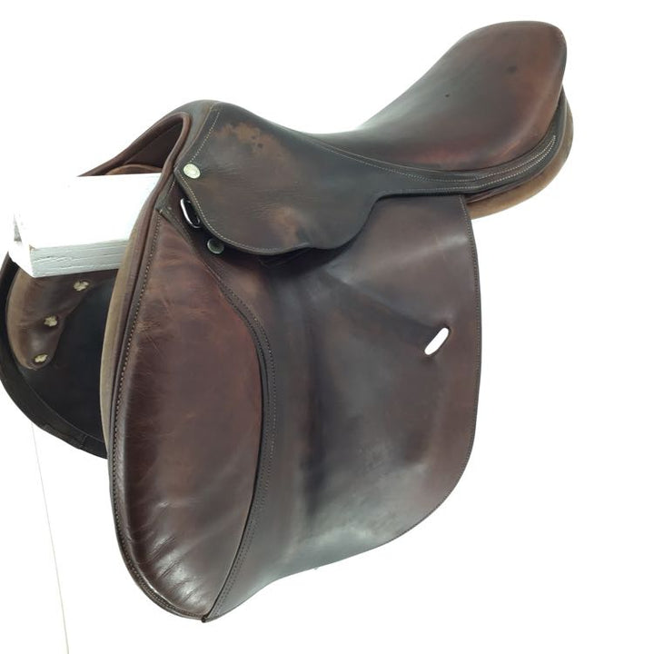 17" Butet used close contact saddle B