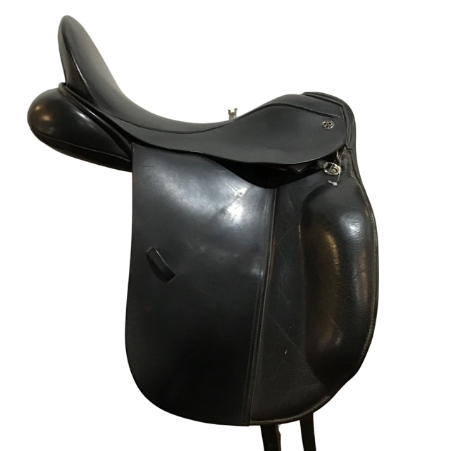 18" Trilogy Verago Medium/Wide Used Dressage Saddle - C