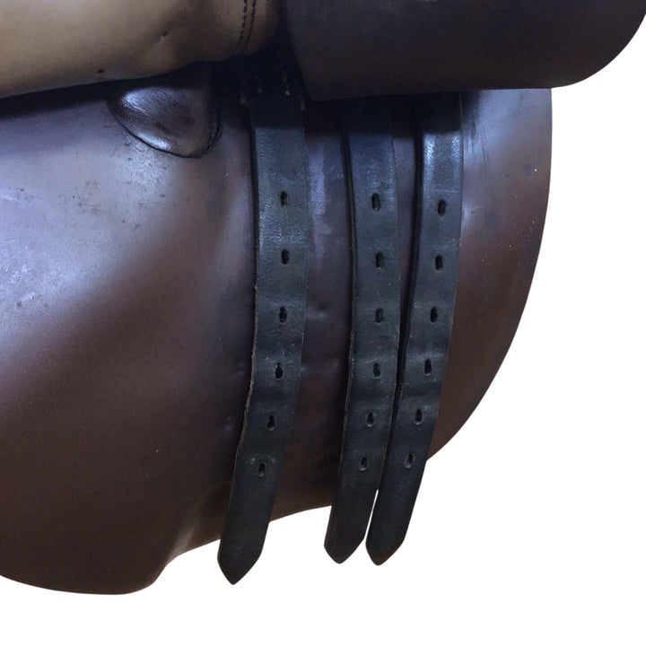 17" Stubben Zaria De Luxe 30cm Medium Used Hunter/Jumper Saddle - H