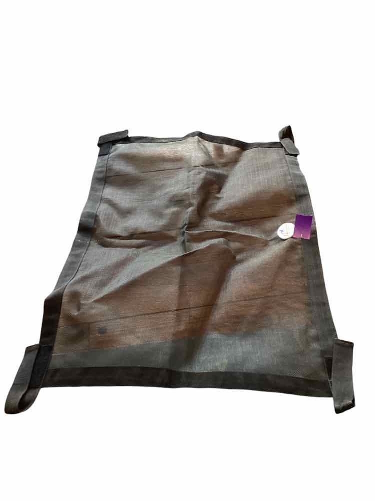 PROFESSIONALS CHOICE Trailer Window Screen USED B