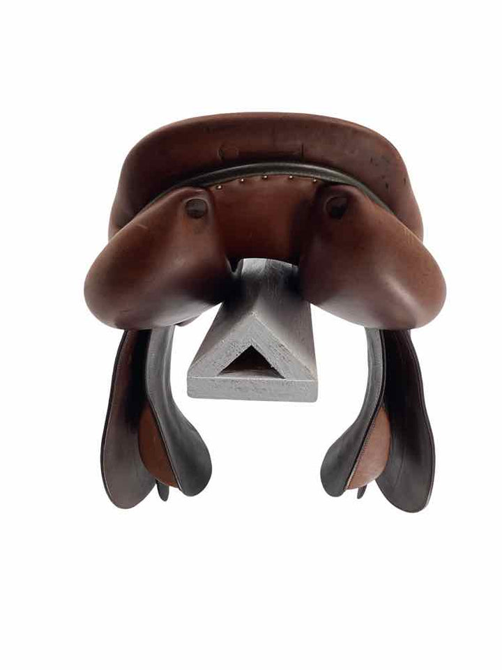 18" Butet close contact saddle