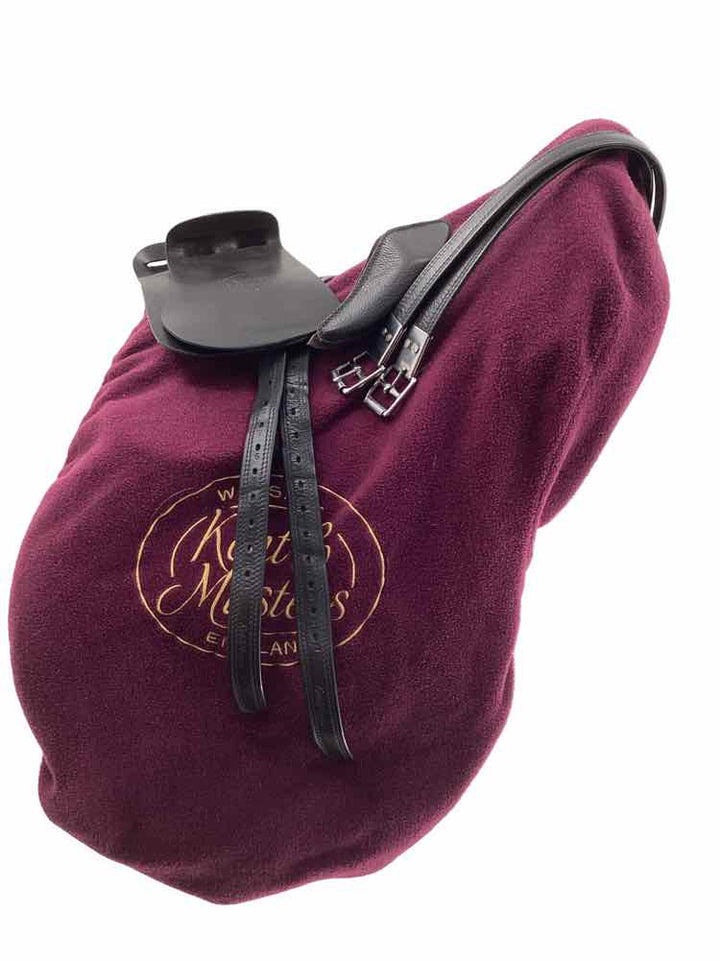 17.5" Kent & Masters used close contact saddle