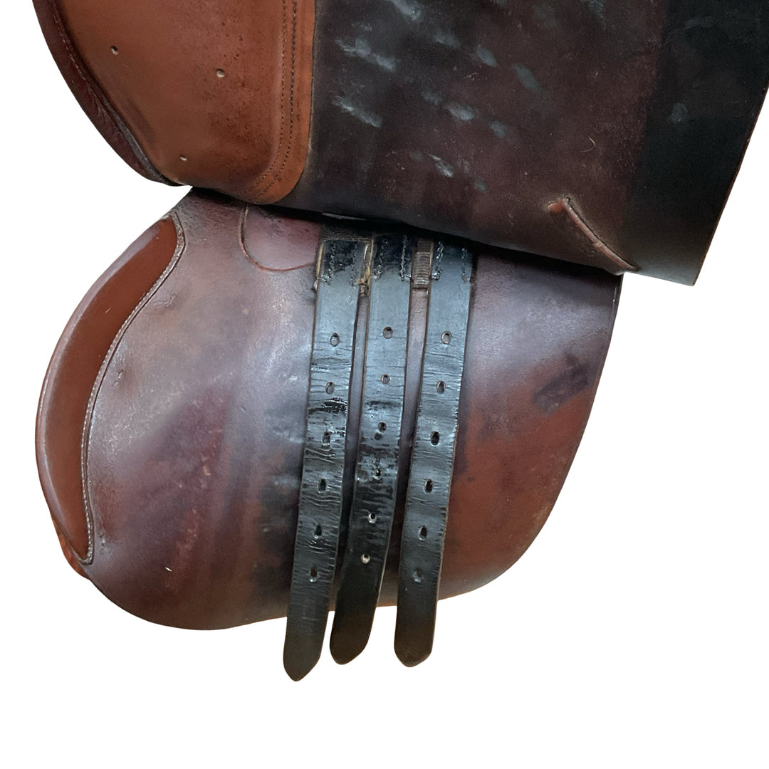 17" Unbranded Medium Used Hunter/Jumper Saddle