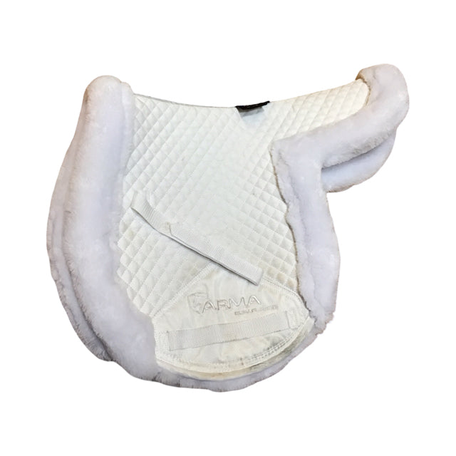SHIRES 17-17.5 Arma Supafleece Rimmed Shaped Pad USED B