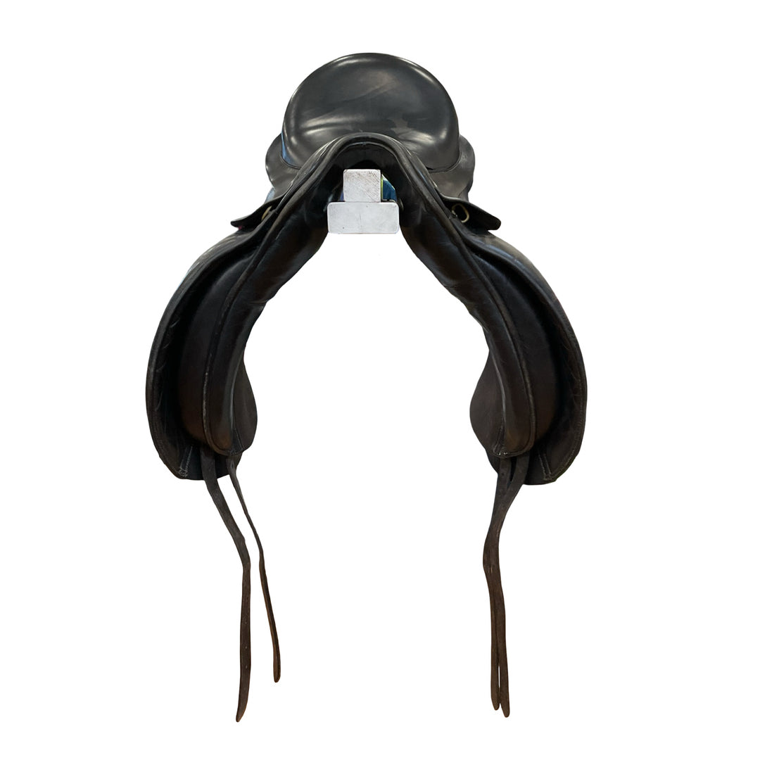 18" Albion Legend Medium Used Dressage Saddle