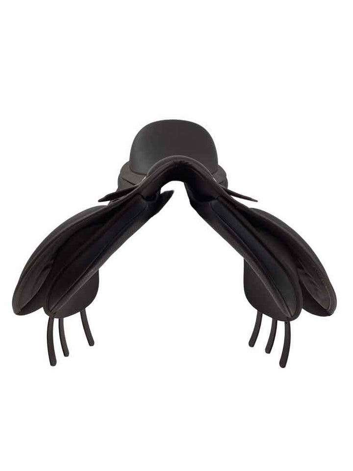 16" Wintec used all purpose saddle B