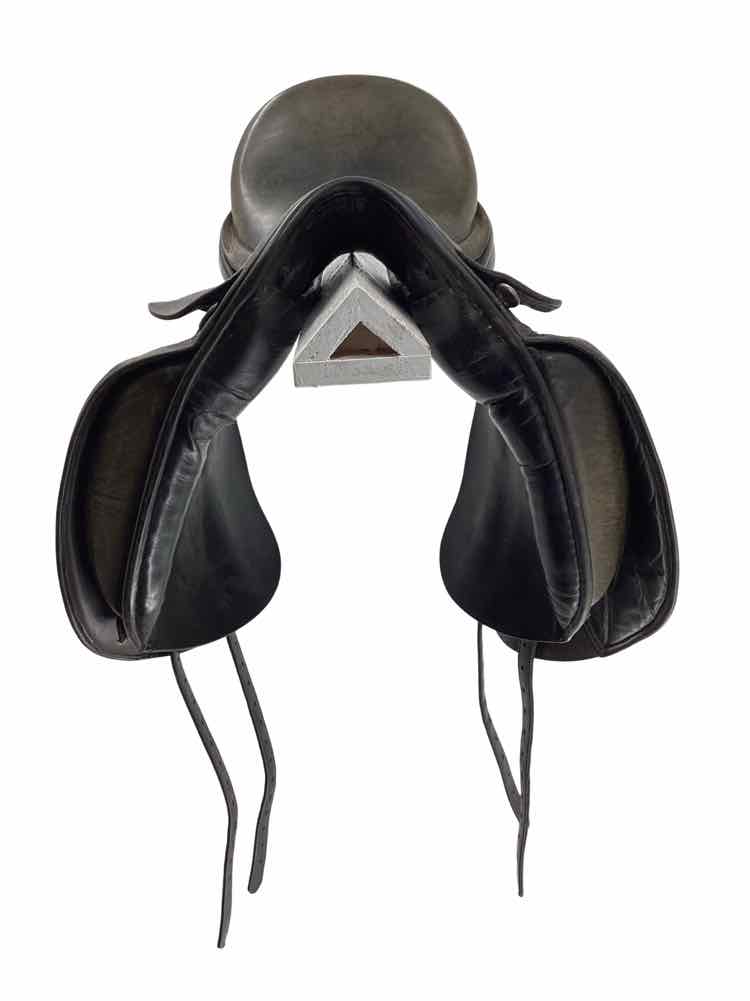 18" custom Saddlery used dressage