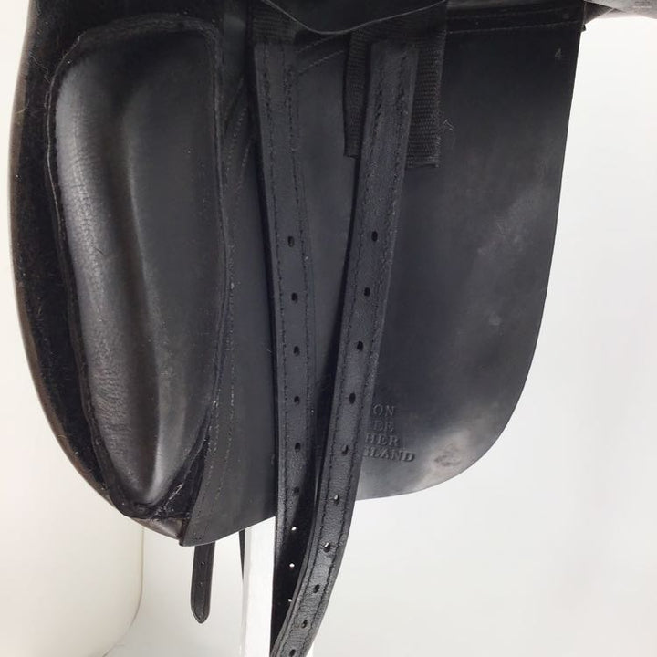 17" County Connection used dressage saddle B