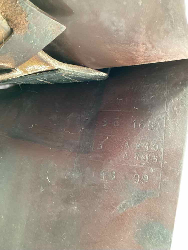 16.5" Antares used close contact jumping saddle B