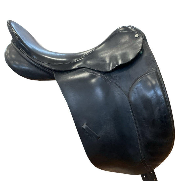 17.5" County Competitor Med/Wide Used Dressage Saddle - H