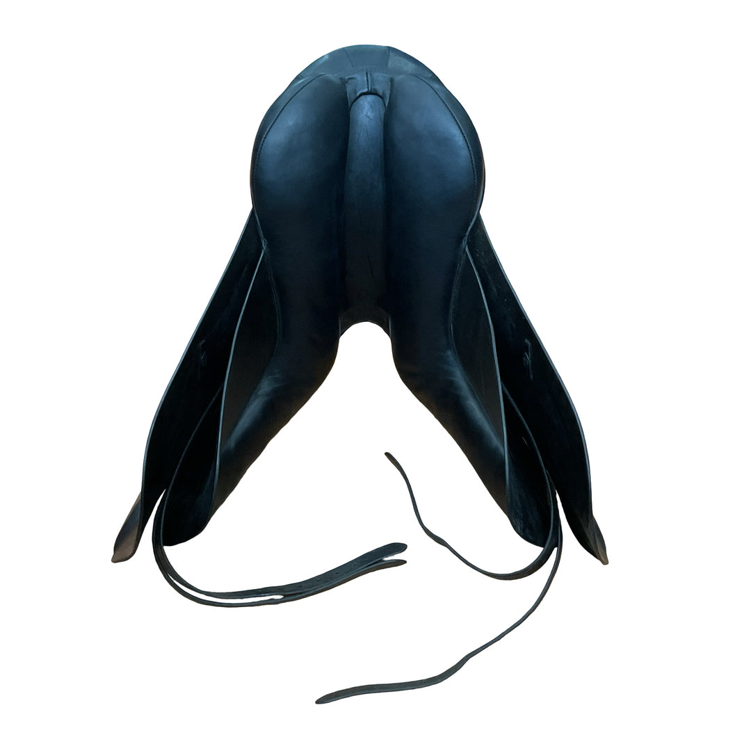 17.5" Centaur Medium Used Dressage Saddle