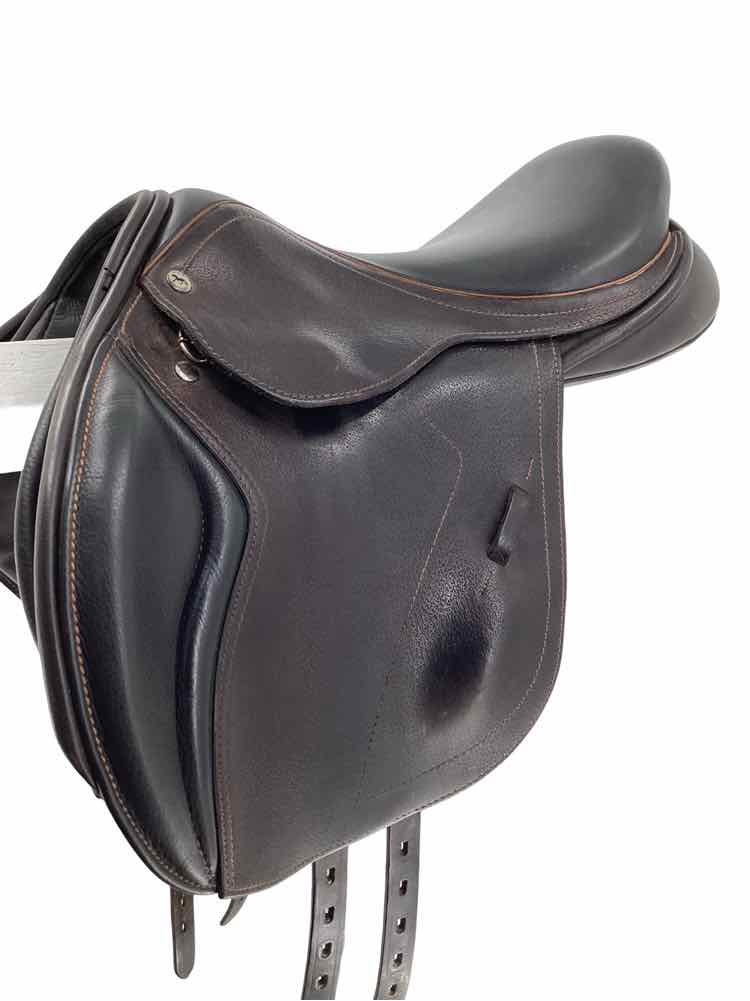 17" Black Country Mono flap wool used jumping saddle B