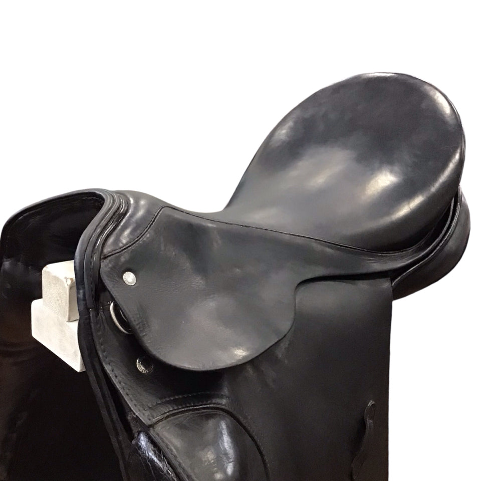 17.5" Passier Optimum Medium Used Dressage Saddle - H