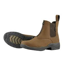 NEW barn short brown boots size 7 B