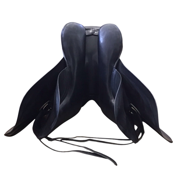 17.5" Hulsebos AM4 Medium Used Dressage Saddle - H
