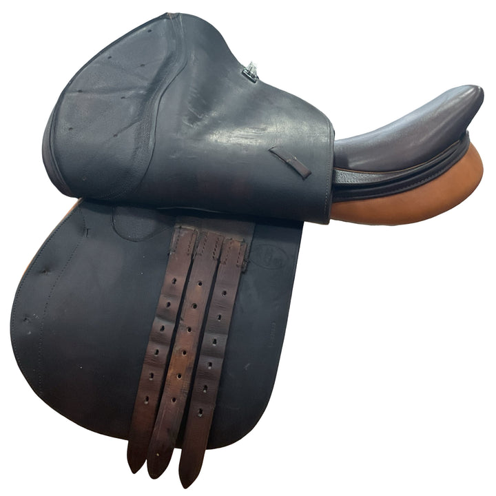 16.5" Collegiate Ruiz Diaz Medium Used Hunter/Jumper Saddle