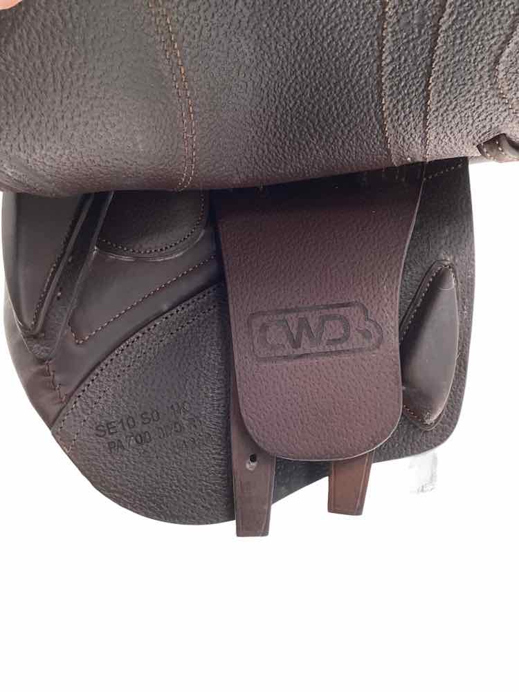 14.5" CWD used close contact saddle