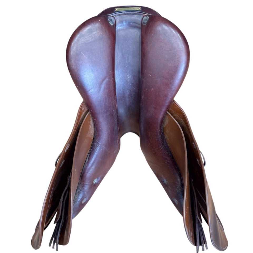 17" Prestige 33cm Medium Used Hunter/Jumper Saddle - H