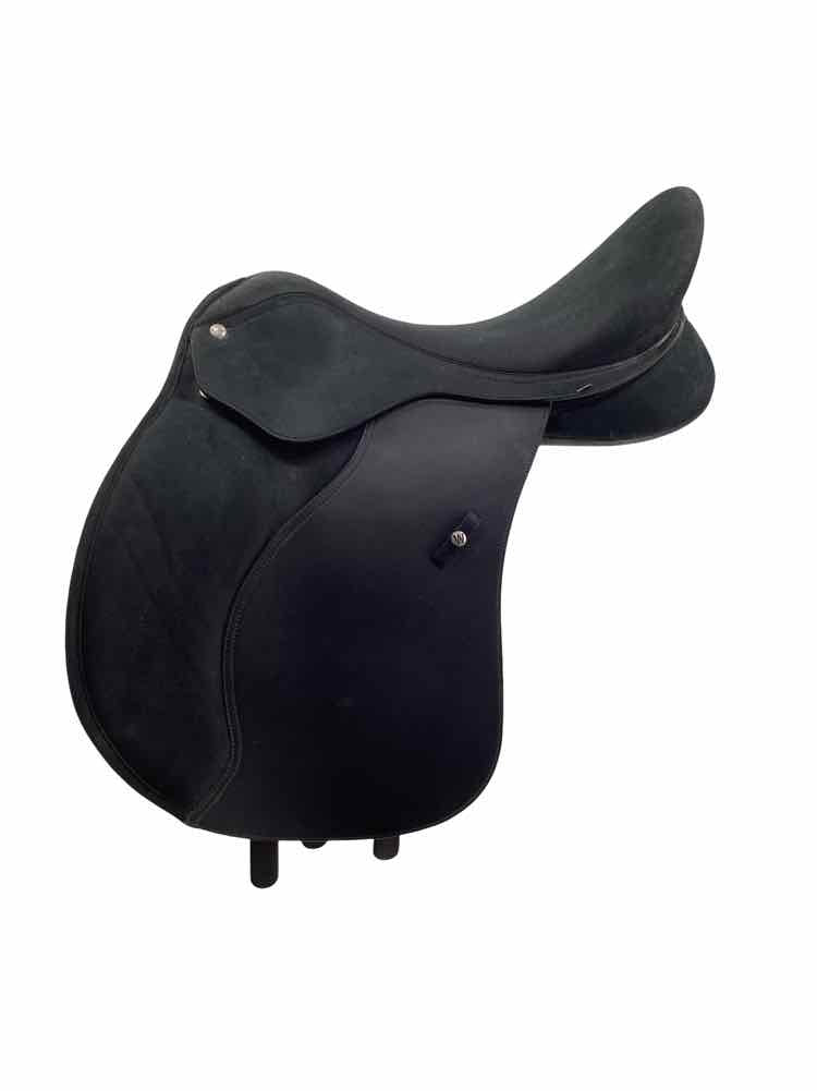 17.5" Wintec used all purpose saddle B