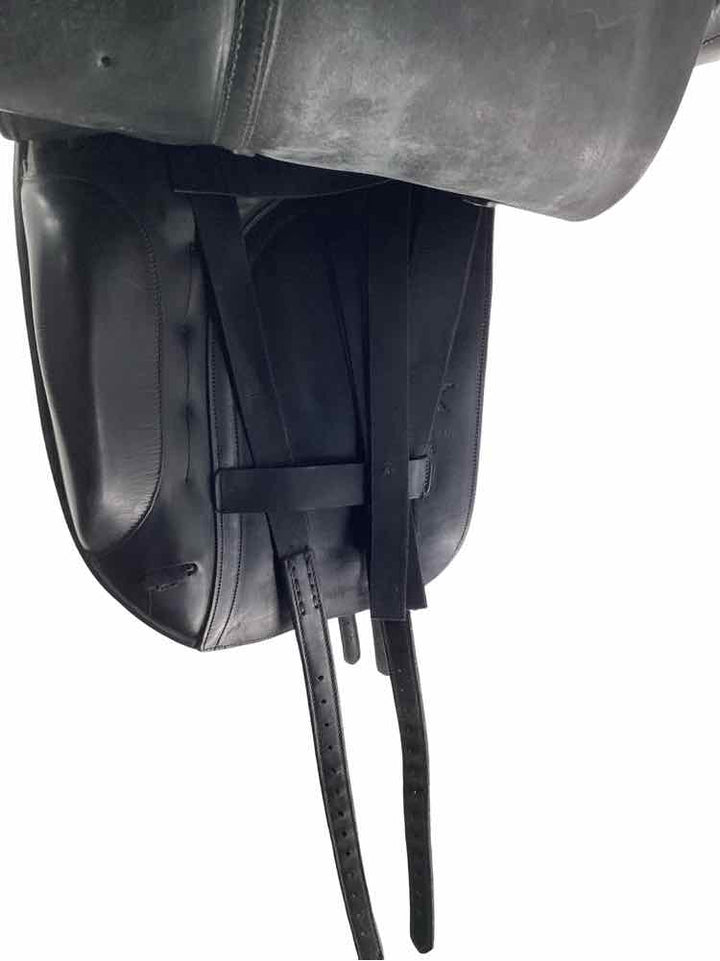 18" Albion SLK used dressage saddle