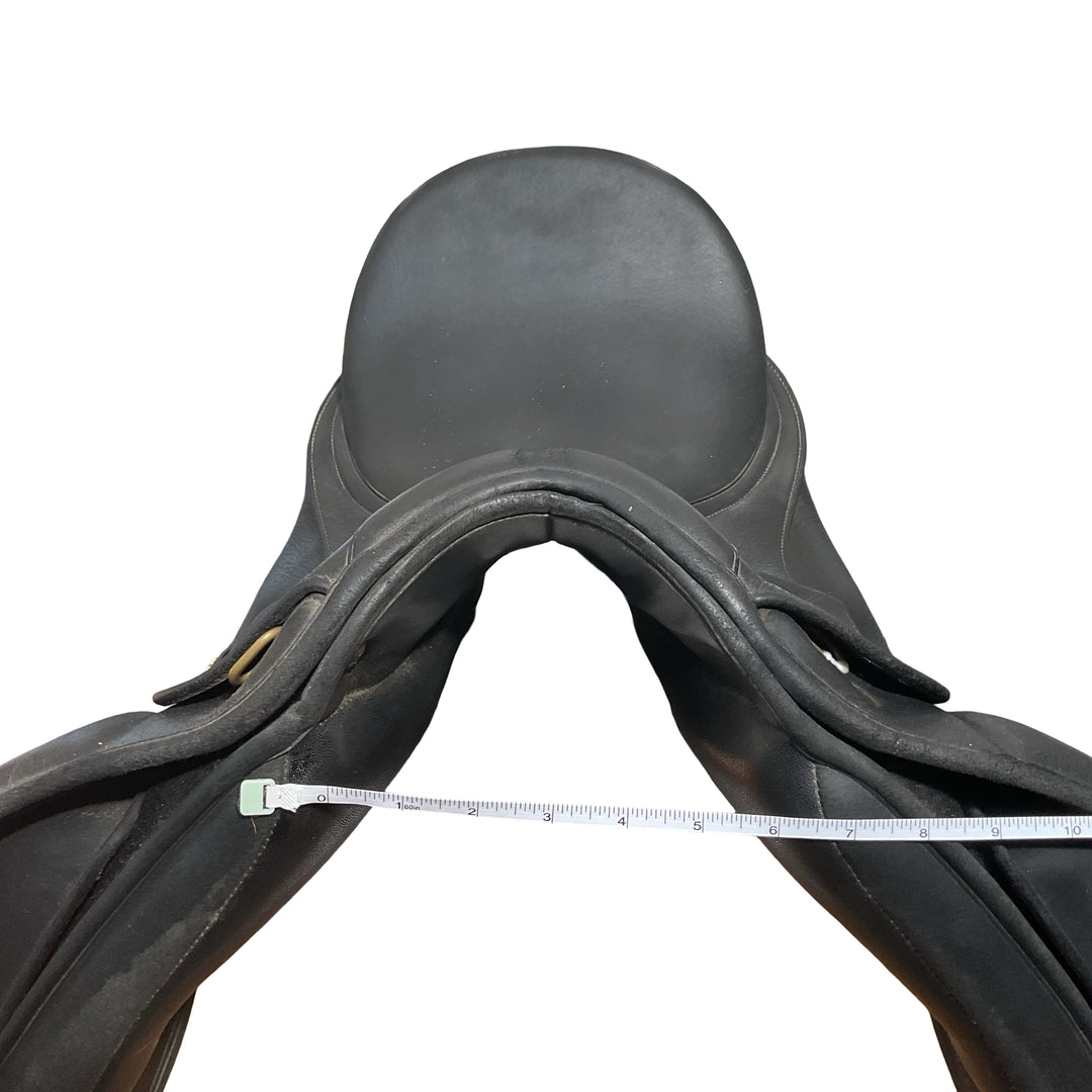 17.5" Wintec Isabell Werth Adjustable Used Dressage Saddle