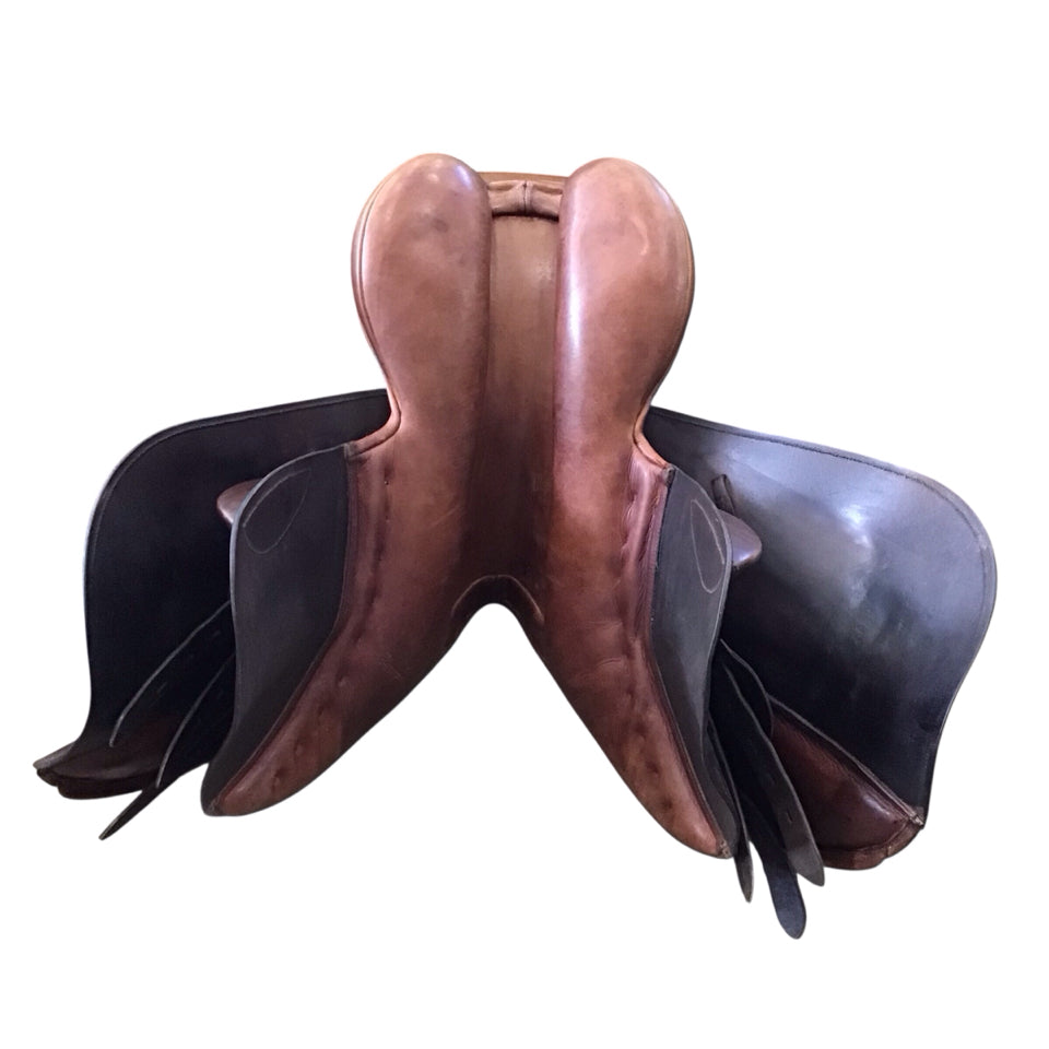 17" County Stabilizer Narrow Used Hunter/Jumper Saddle - H