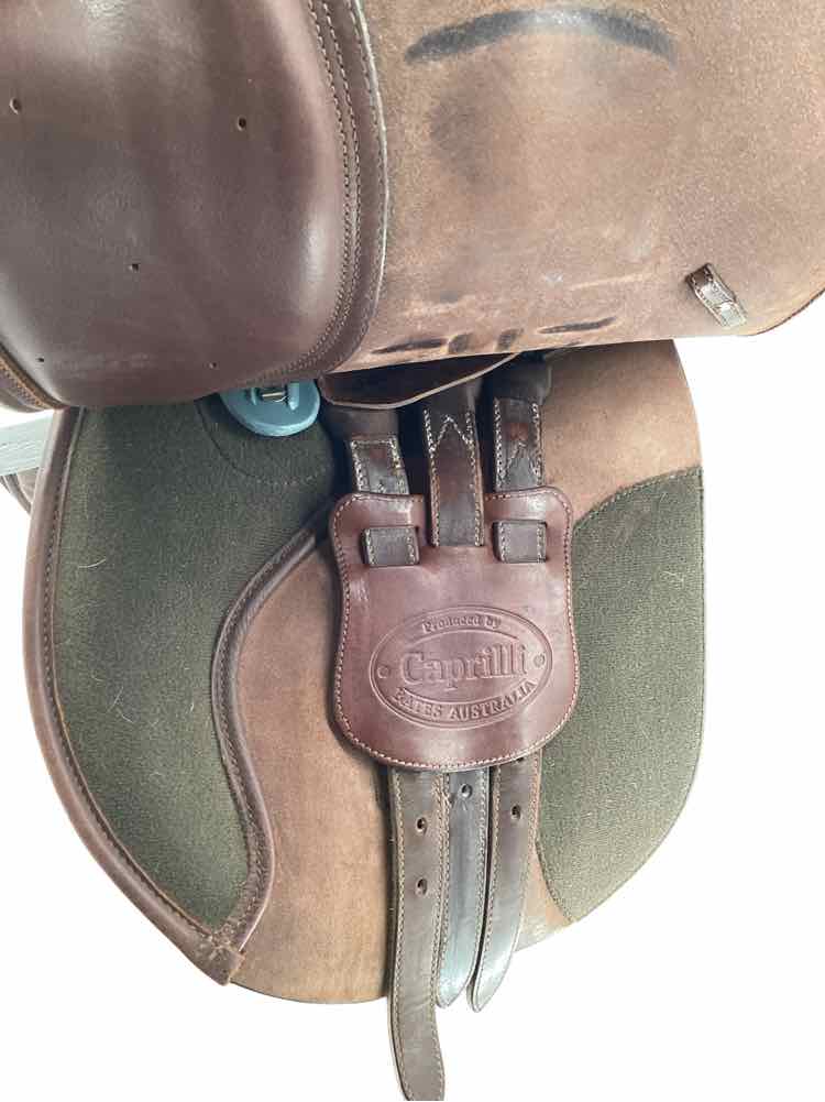 17.5" Bates used close contact saddle B