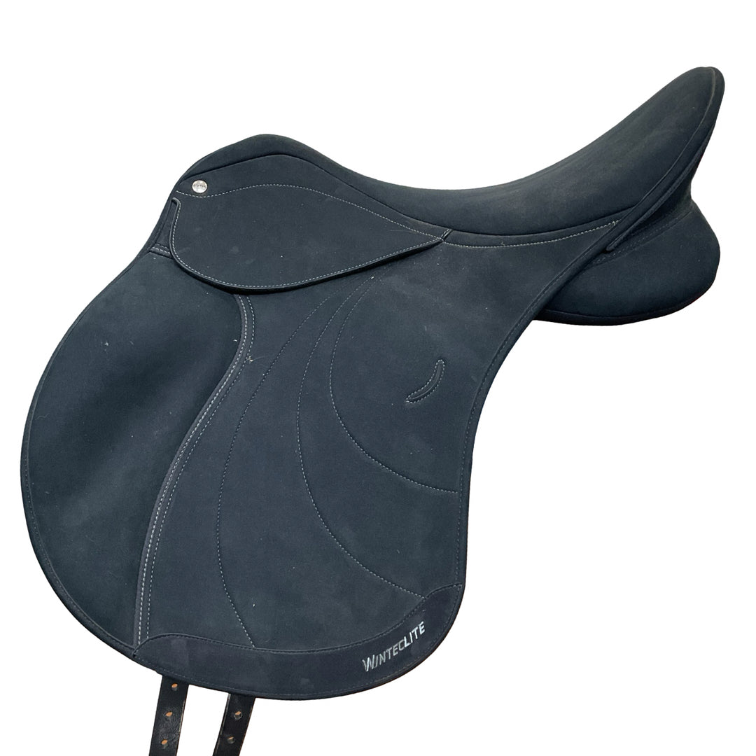 18" Wintec Lite D' Lux Adjustable Demo Condition All Purpose Saddle