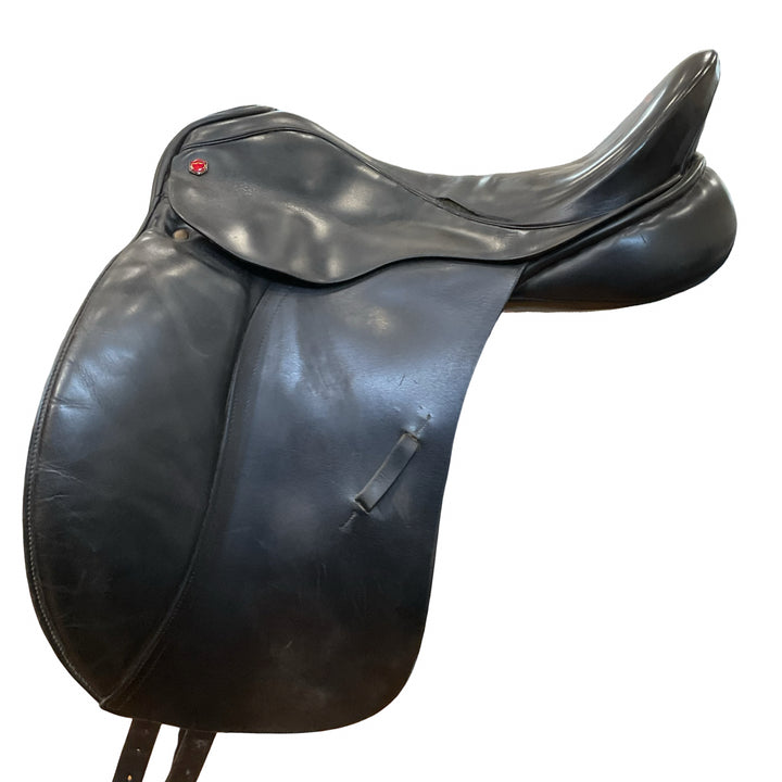 18" Albion Legend Medium Used Dressage Saddle