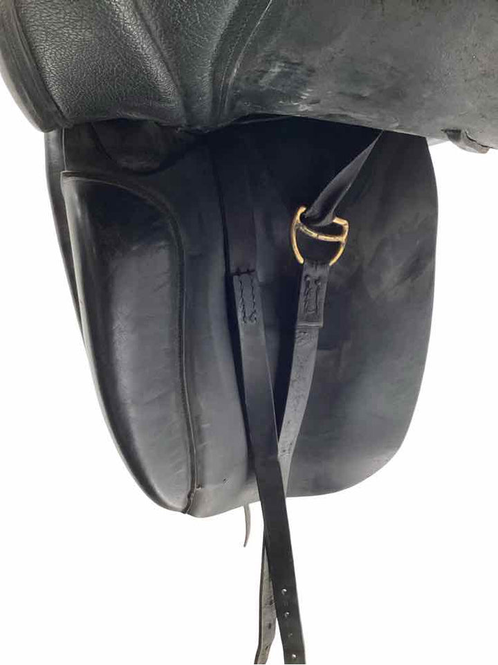 17.5" Lazer used dressage saddle
