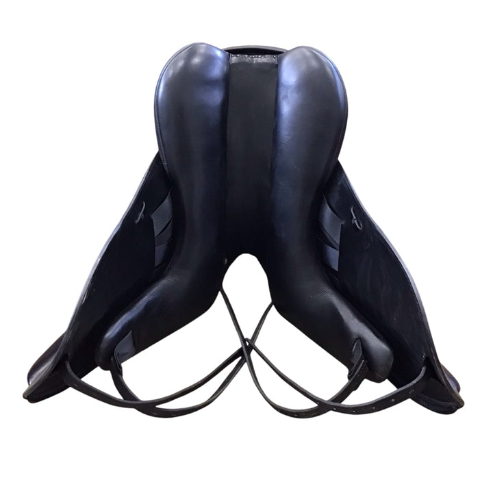 17.5" The Dressage Connection Medium Used Dressage Saddle - H