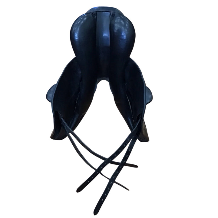 16" Amerigo Vega Medium Used Childs Hunter/Jumper Saddle - H