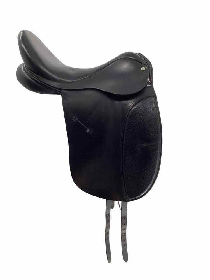 17.5" Cambridge used dressage saddle