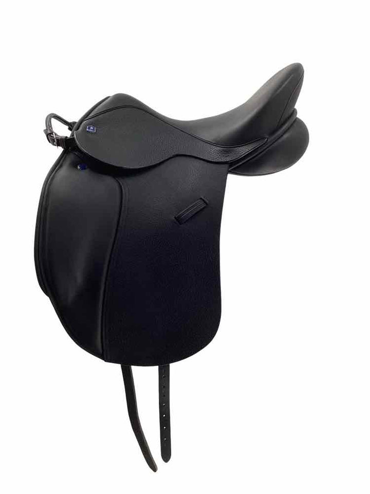 17" HCS used dressage saddle