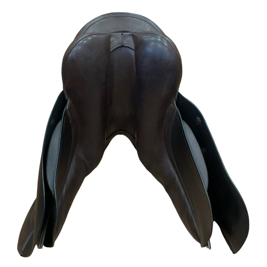 18" Derby House Wide Used Dressage Saddle