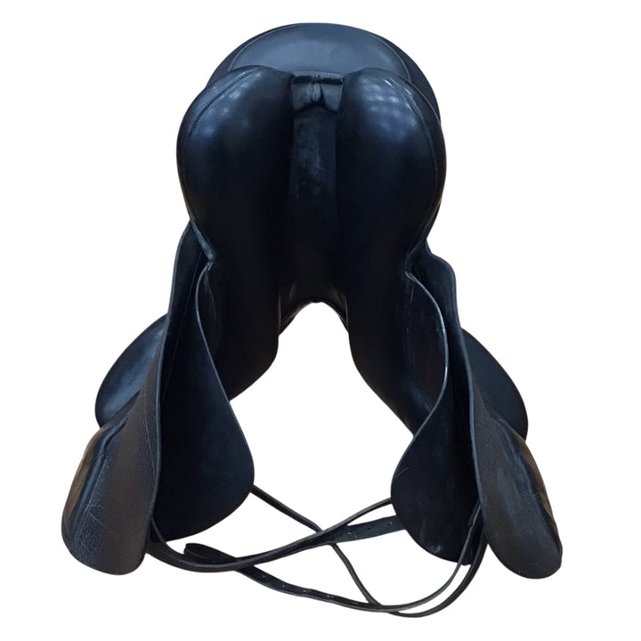 18" Custom Saddlery Wolfgang Solo Wide Used Dressage Saddle - H
