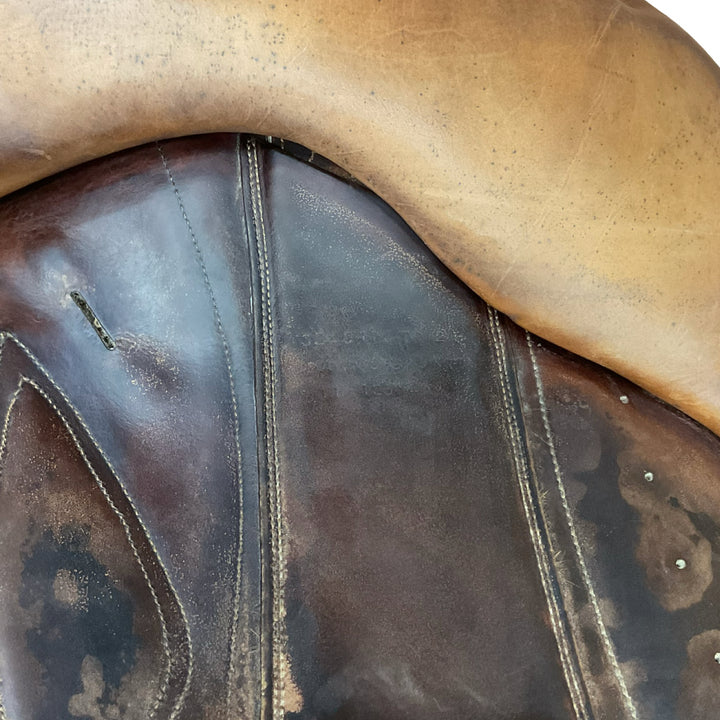 CWD SE09 17.5" Medium Used Hunter/Jumper Saddle