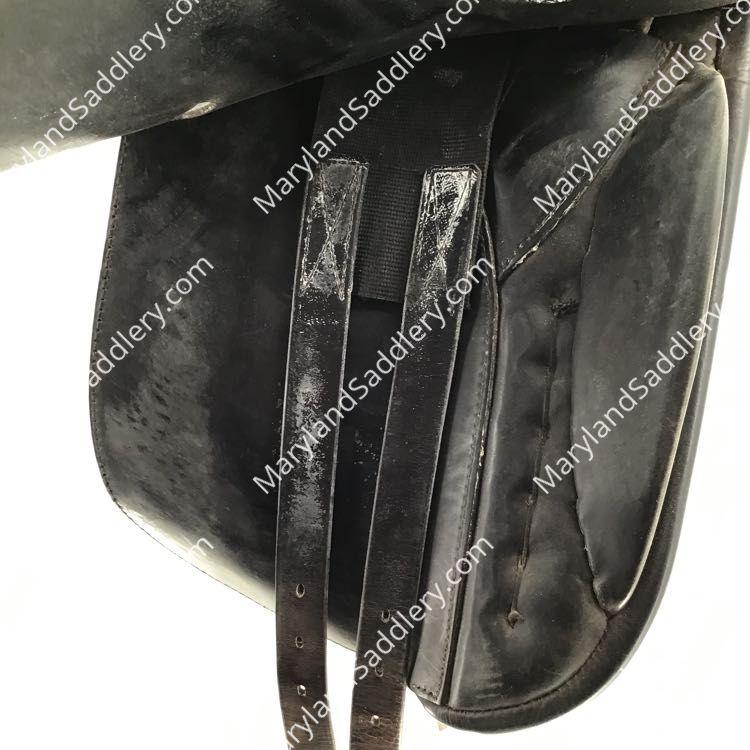 18" Karl Niedersuss Wide Used Dressage Saddle - B