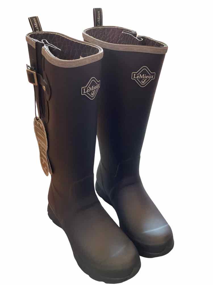 New ladies size 8 Navy rubber barn boots B