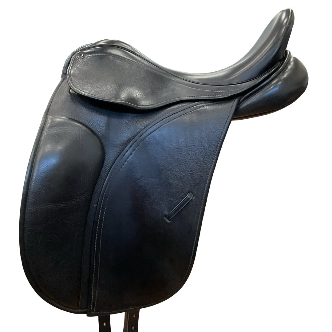 17" County Connection Medium Used Dressage Saddle