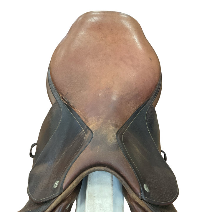 17" CWD SE01 Medium Used Hunter/Jumper Saddle