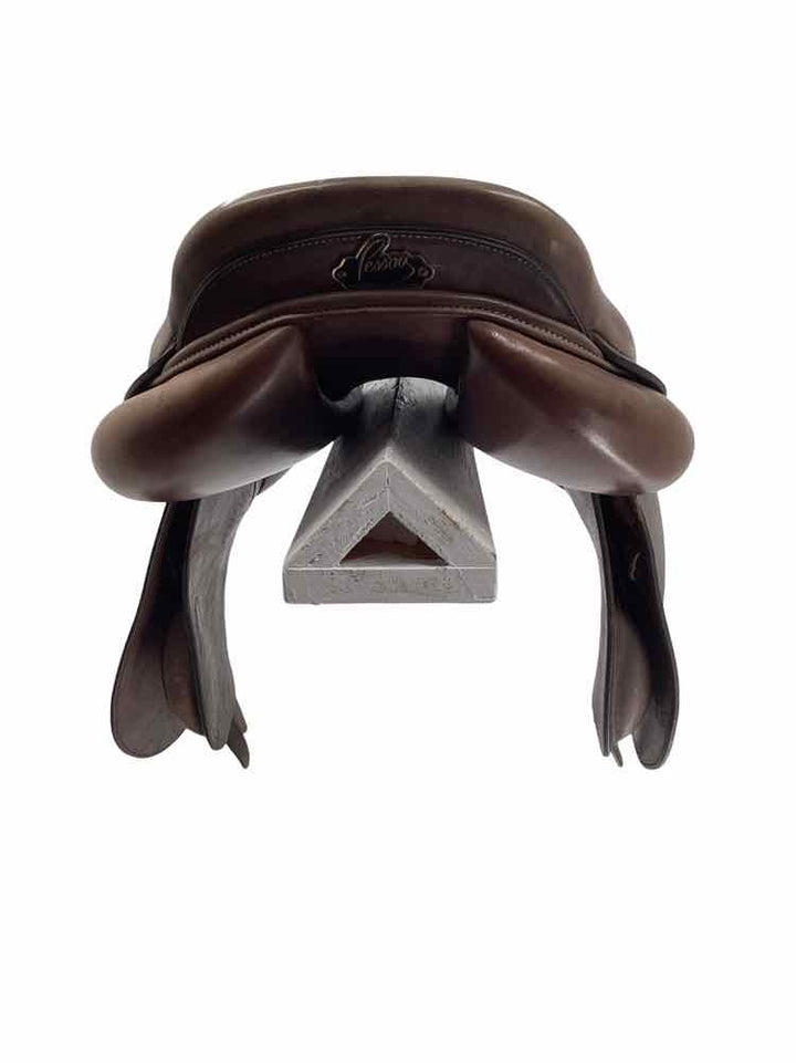 17.5" Pessoa used close contact saddle