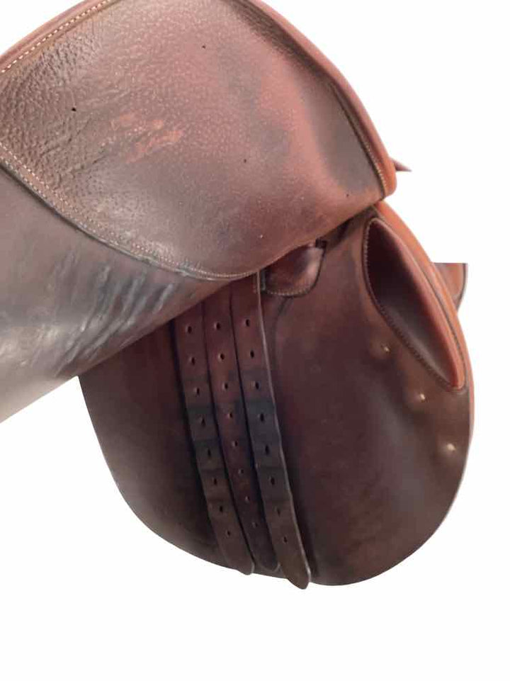 17" Butet used close contact jumping saddle B