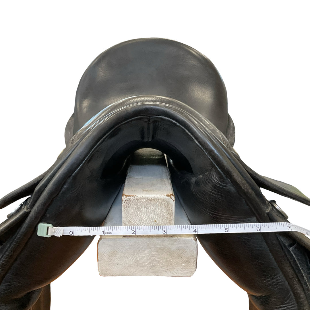 17" County Connection Medium Used Dressage Saddle